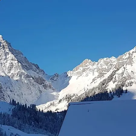 Chalet-stil Im Herzen Von Engelberg